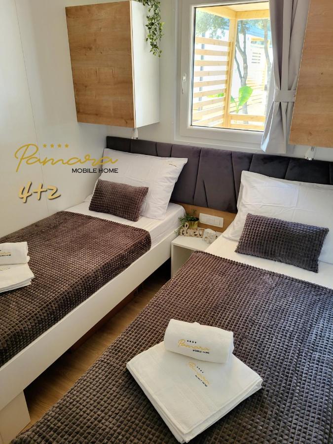 Pamara Mobile Home Биоград-на-Мору Экстерьер фото