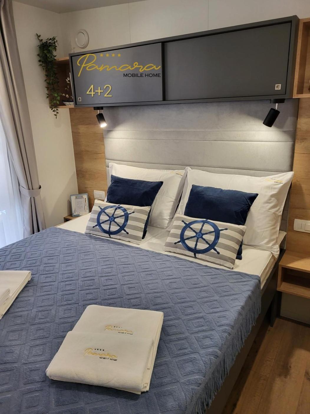 Pamara Mobile Home Биоград-на-Мору Экстерьер фото